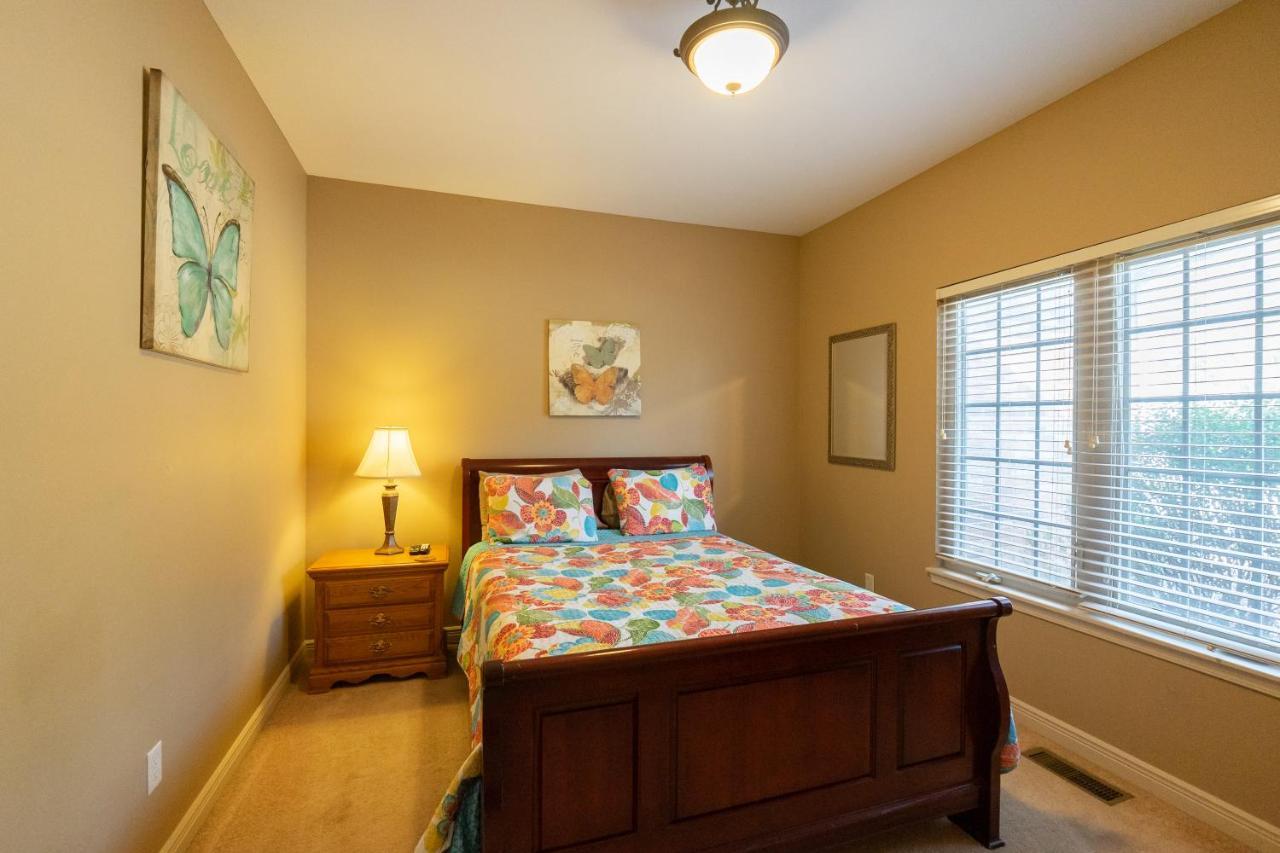 4Br Walk-In - Foosball Table - Hot Tub - Fire Pit - Free Tickets Included - Dv166 Branson Bagian luar foto