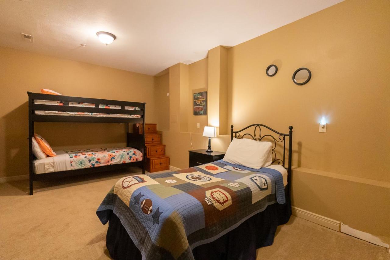 4Br Walk-In - Foosball Table - Hot Tub - Fire Pit - Free Tickets Included - Dv166 Branson Bagian luar foto