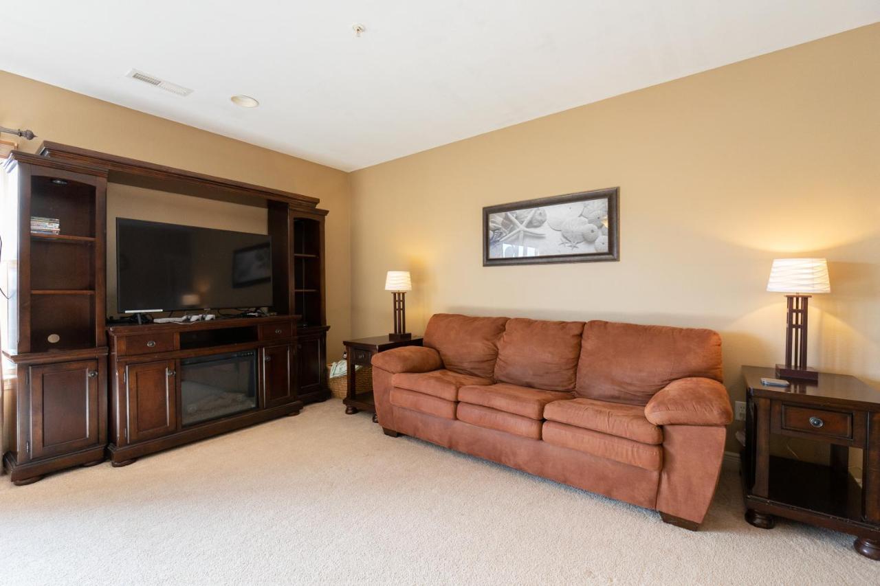 4Br Walk-In - Foosball Table - Hot Tub - Fire Pit - Free Tickets Included - Dv166 Branson Bagian luar foto