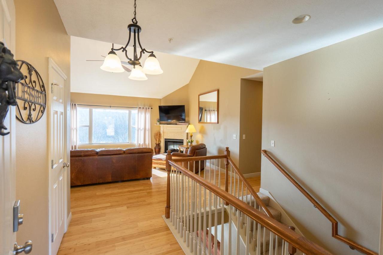 4Br Walk-In - Foosball Table - Hot Tub - Fire Pit - Free Tickets Included - Dv166 Branson Bagian luar foto