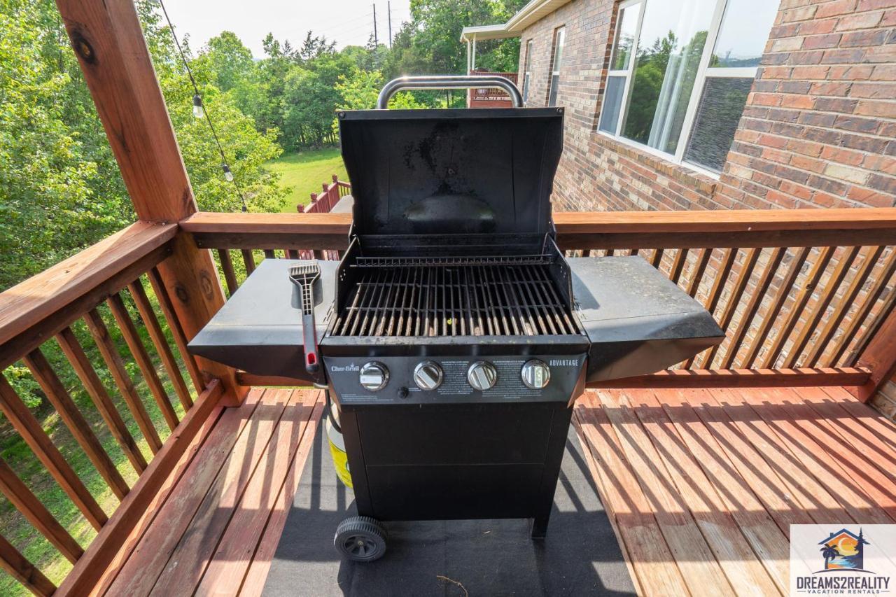 4Br Walk-In - Foosball Table - Hot Tub - Fire Pit - Free Tickets Included - Dv166 Branson Bagian luar foto