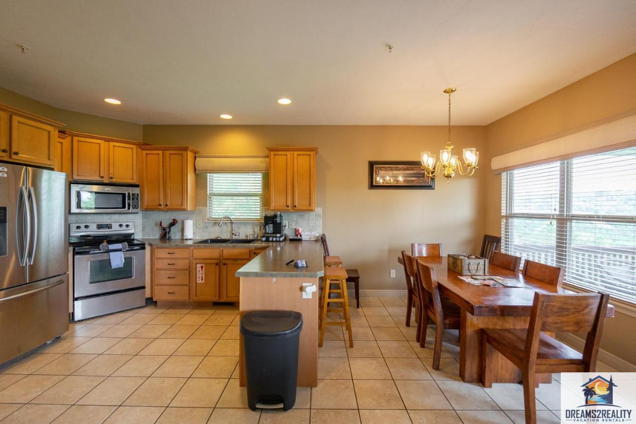 4Br Walk-In - Foosball Table - Hot Tub - Fire Pit - Free Tickets Included - Dv166 Branson Bagian luar foto